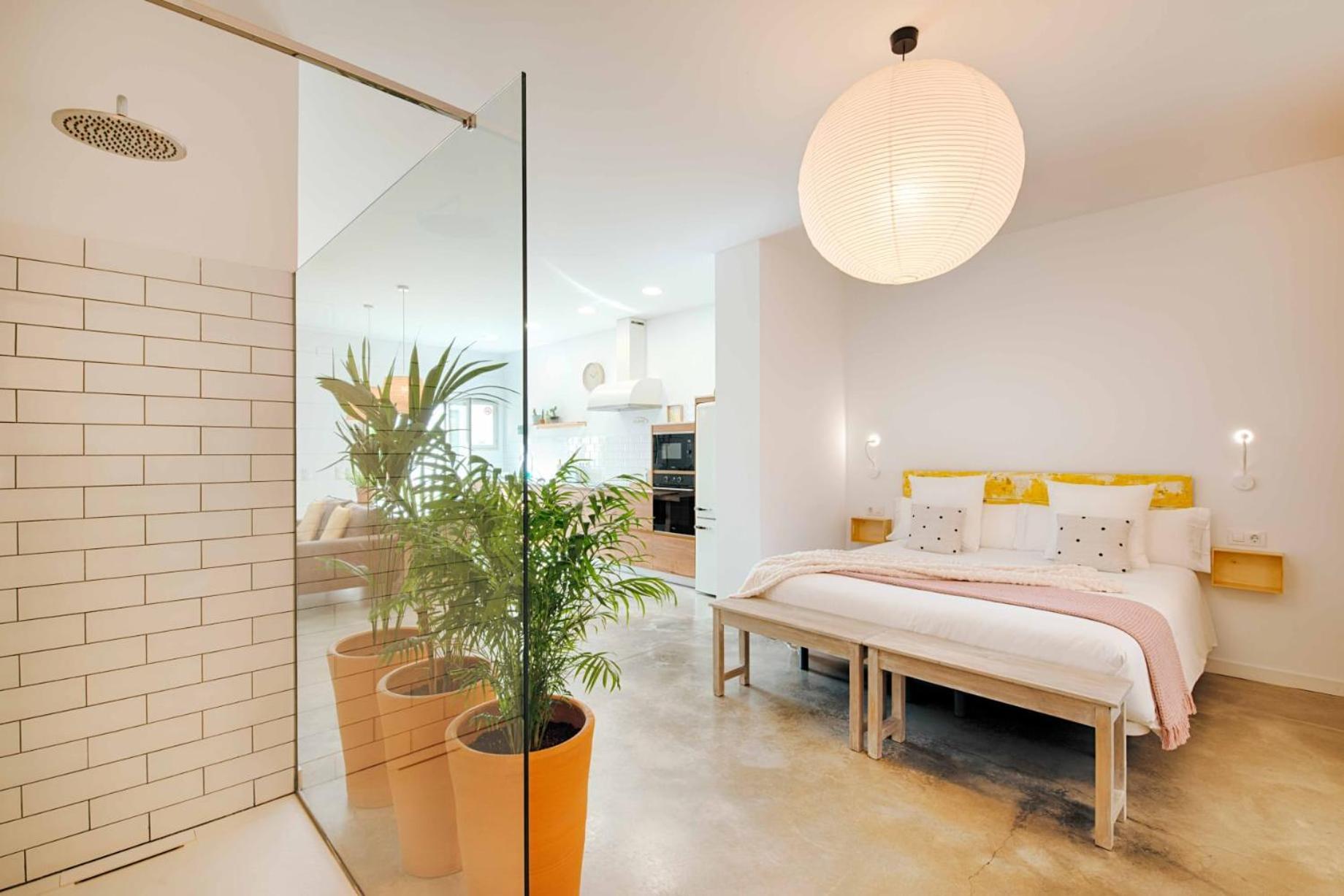 Апартаменты Loft Con Piscina Climatizada De Agua Salada Y Parking En El Centro De Figueres Фигерас Экстерьер фото